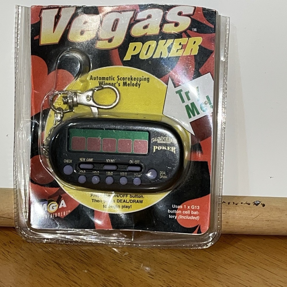 Electronic Vegas Poker Keychain Clip 1998 3" NOS Needs Battery MGA Untested